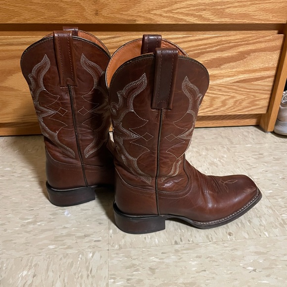 Idyllwind Brown Heeled Boots